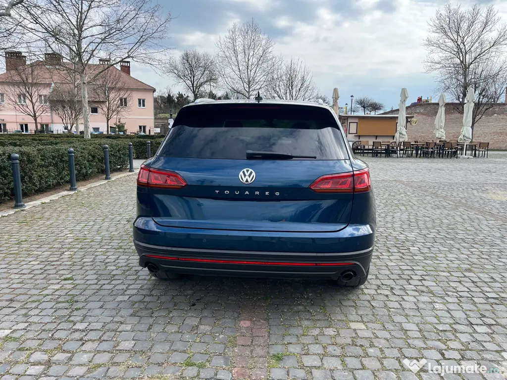 Vând 4 anvelope de vara  215/55/18 