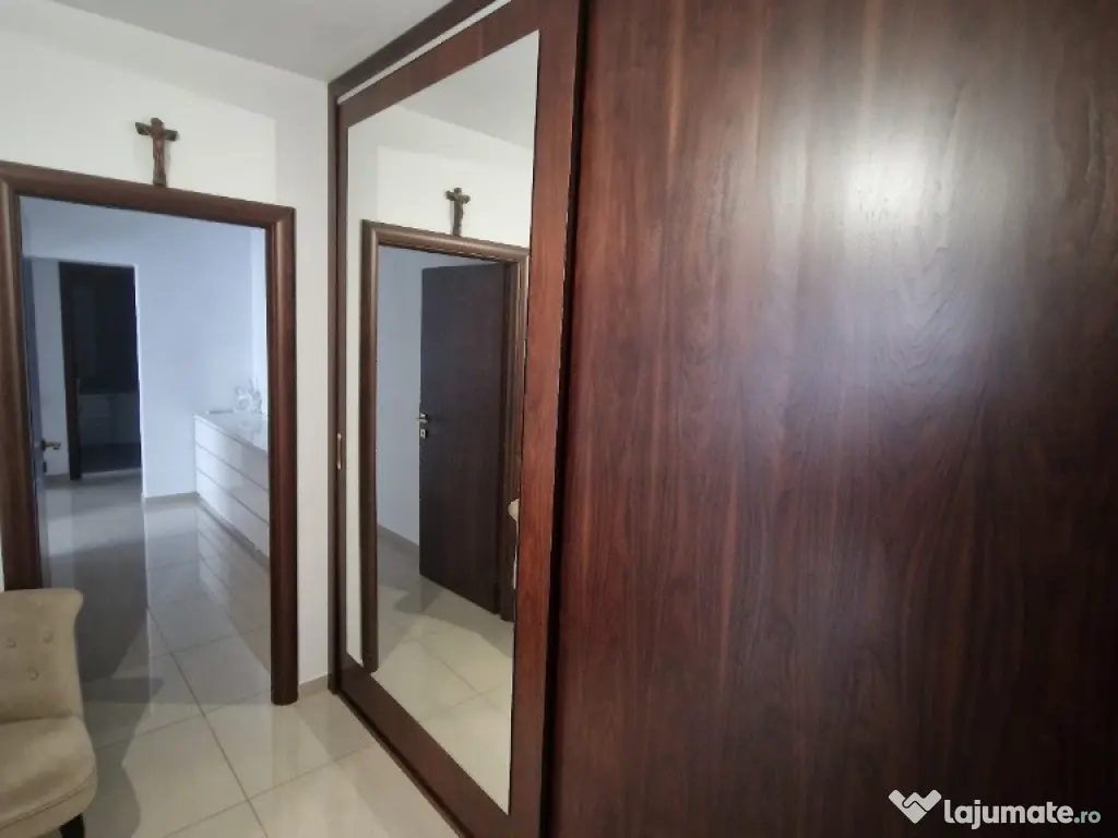 Apartament 3 camere | 70 mp | 1,5 min metrou Dristor | renovat | Mobil 