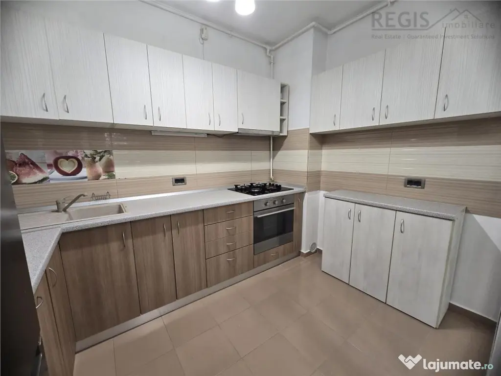 Apartament 3 Camere Zona Coresi 