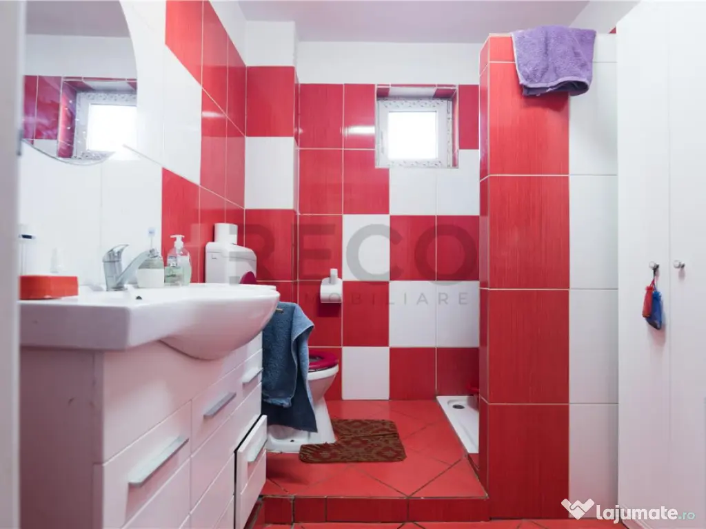 Casa P M in zona Ciheiului, la 400 m de tramvai 