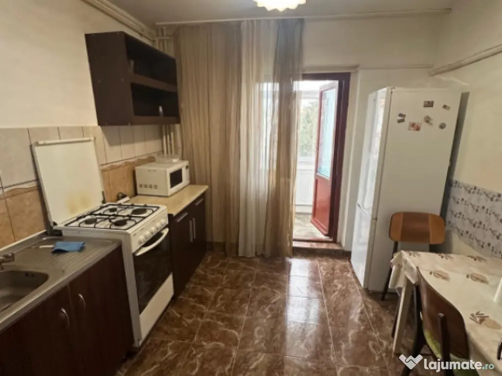 Apartament cu 2 camere, situat in zona Dacia - Constanta 