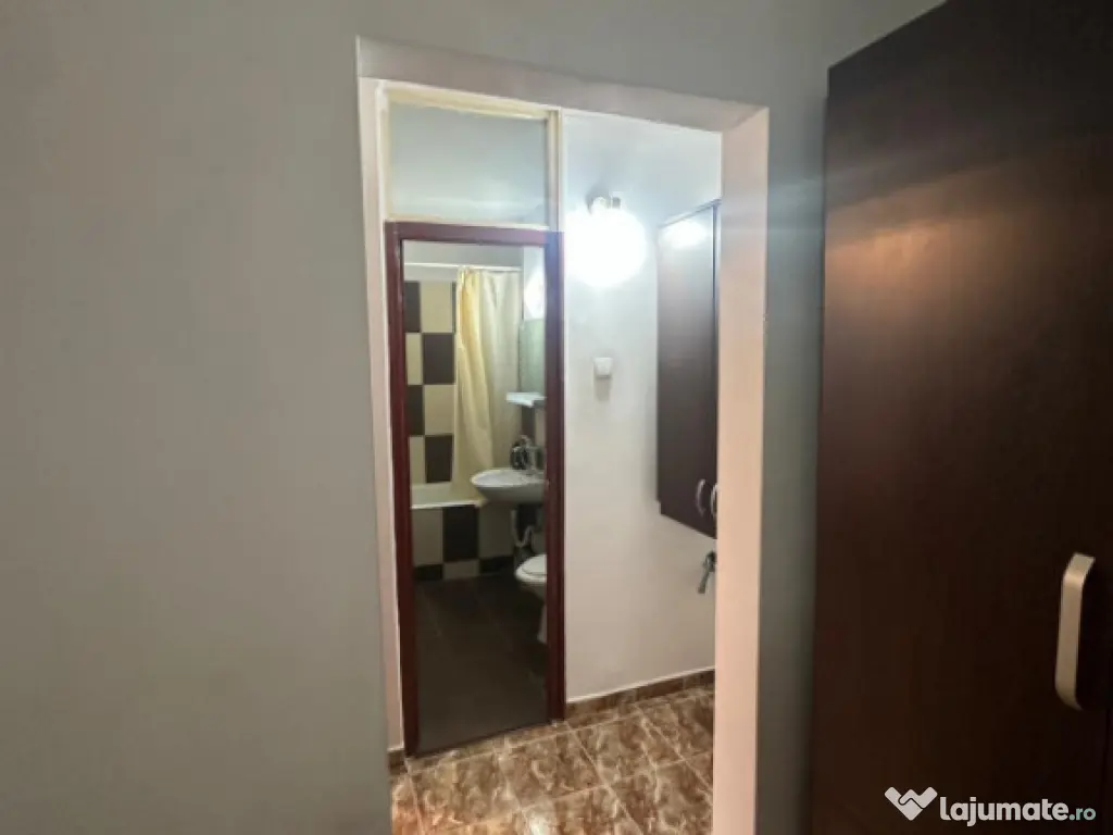Apartament cu 2 camere, situat in zona Dacia - Constanta 