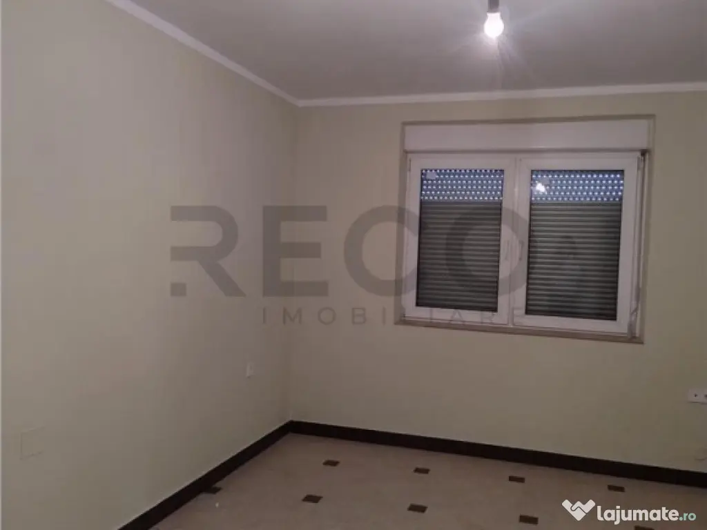 RECO Apartament cu 3 camere in Beius 