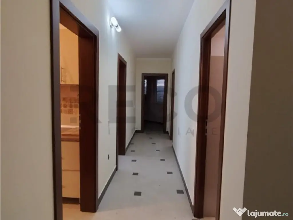 RECO Apartament cu 3 camere in Beius 