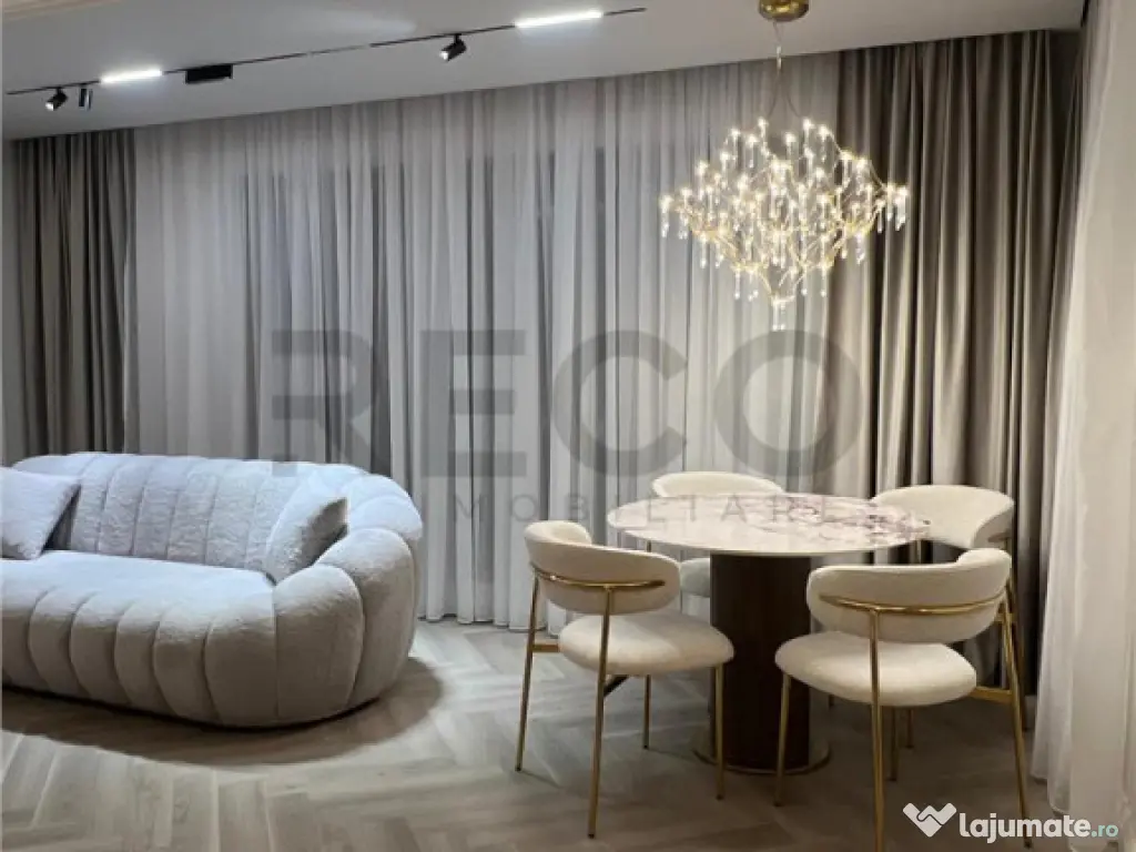 Apartament cu 3 camere ultralux, 83 mp, NOU, zona centrala 