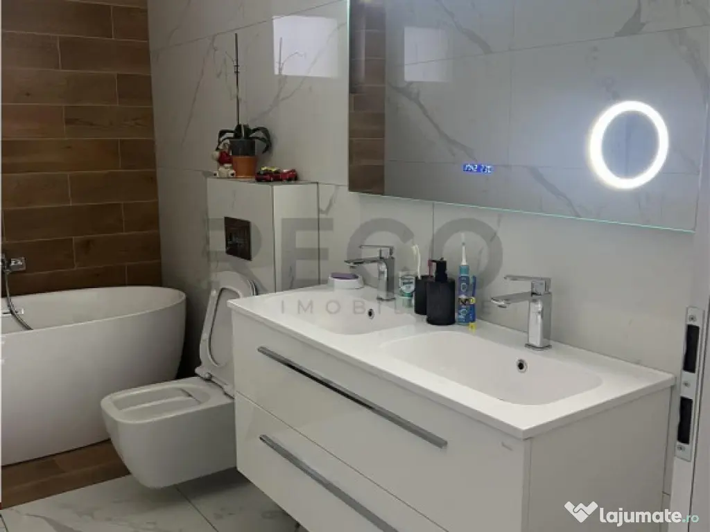 RECO Casa 3 camere Santandrei de închiriat 