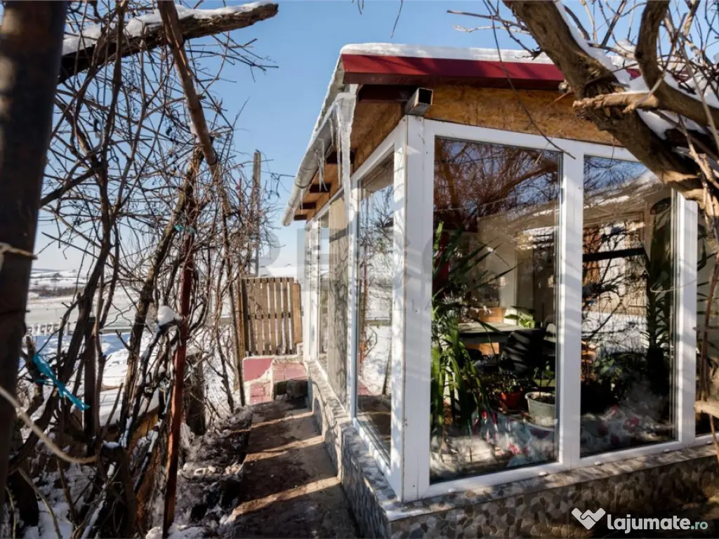 RECO . Casa in Cetariu cu teren generos 1600mp 