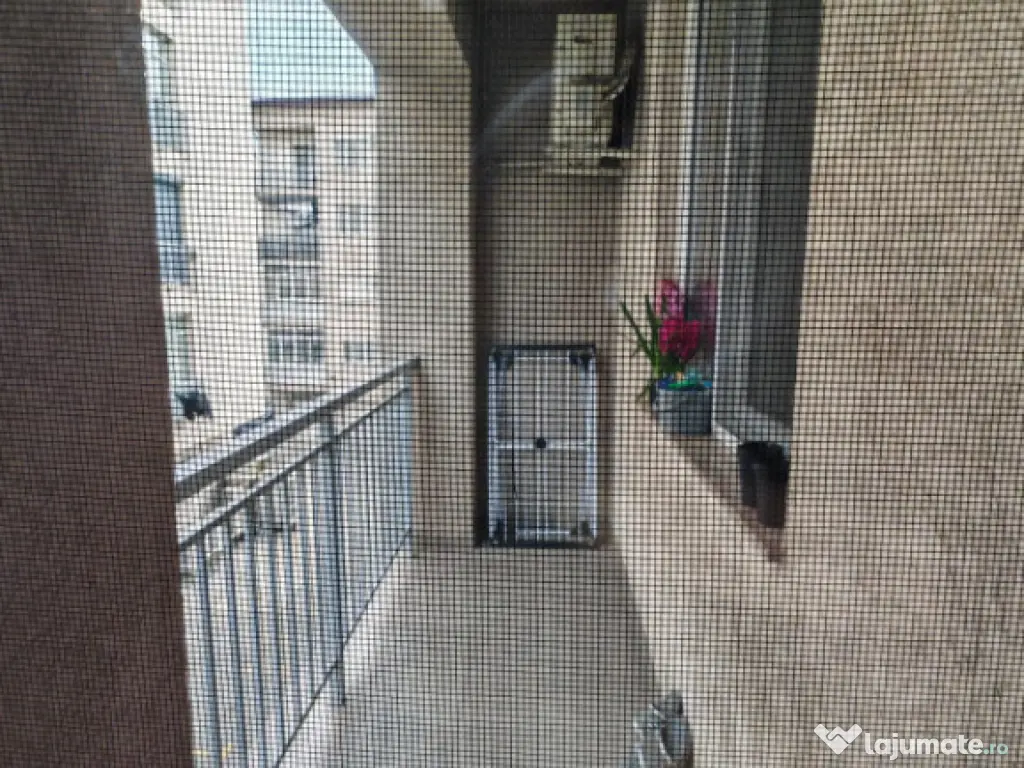 Apartament 2 camere de vânzare – zona Primo, mobilat și 