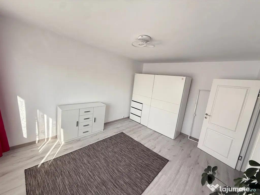 Garsonieră luminoasă, pregătită pentru mutare – Astra / Soarelui 