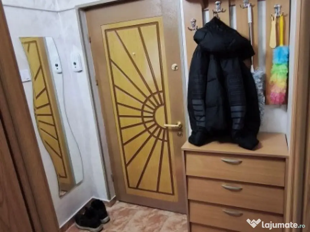 Garsoniera de vanzare zona INEL 2, MOBILATA/UTILATA 