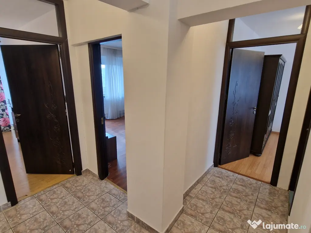 3 camere, Tineretului, str. Viorele, 7/8, 71 mp, scoala 97 