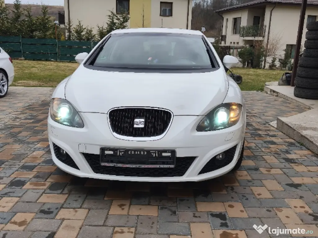 Vând Seat Leon model Copa 