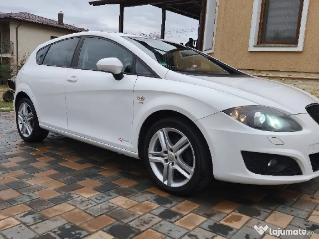 Vând Seat Leon model Copa 