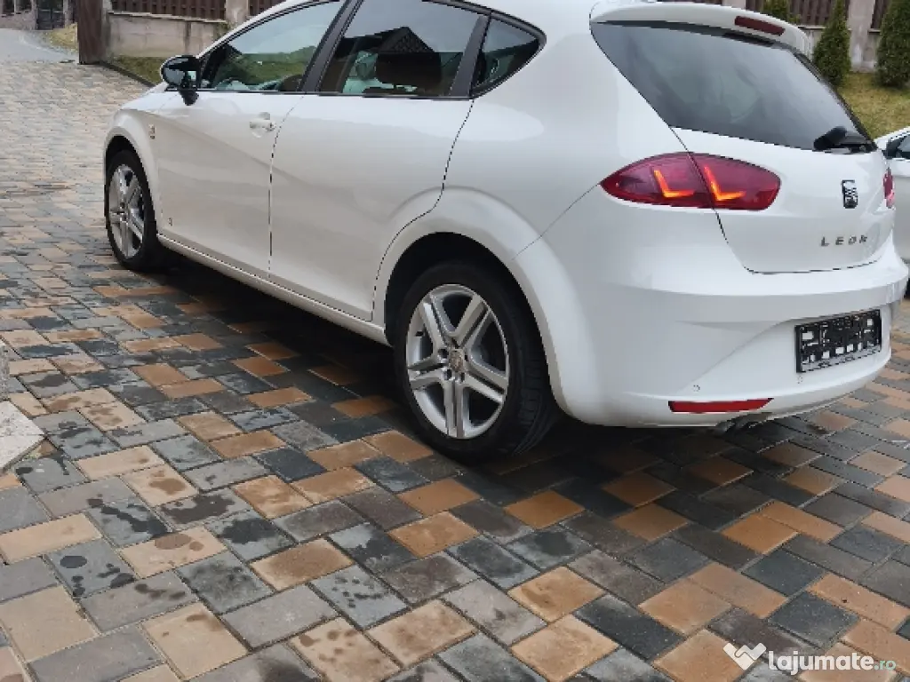 Vând Seat Leon model Copa 