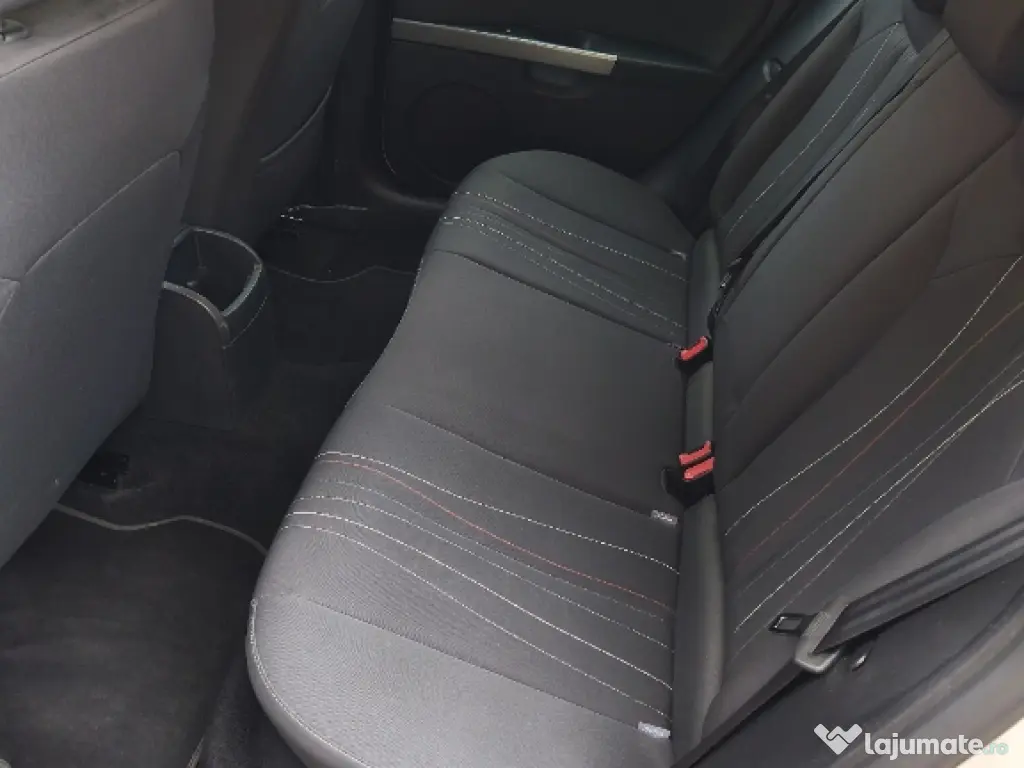 Vând Seat Leon model Copa 