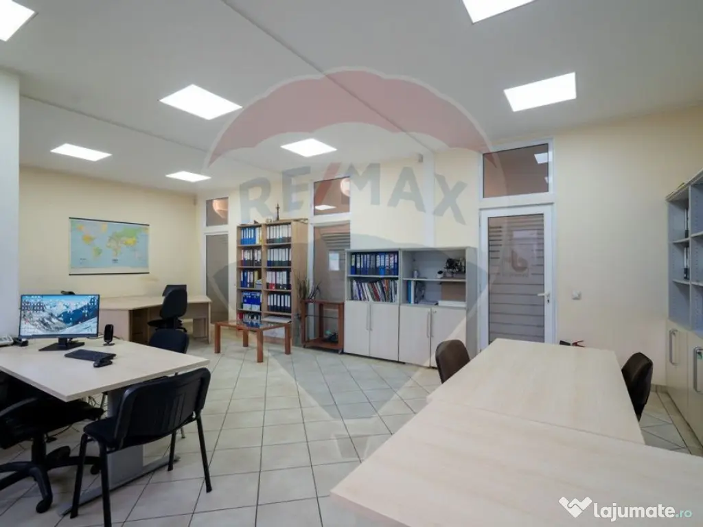 DE INCHIRIAT Spațiu comercial Bd. Unirii – 1335 mp 