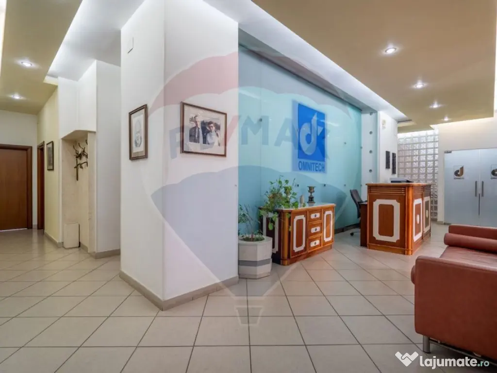 DE INCHIRIAT Spațiu comercial Bd. Unirii – 1335 mp 