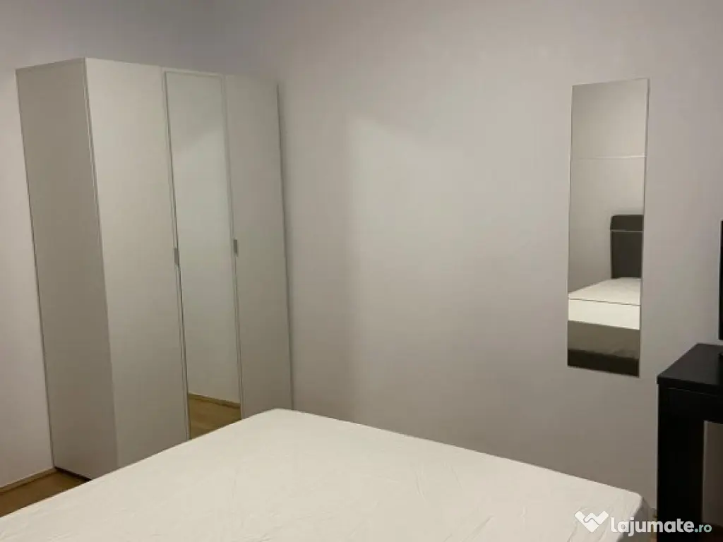 Apartament 3 camere.Centrala.Berceni,Aparatori Patriei, la 5 minute de 