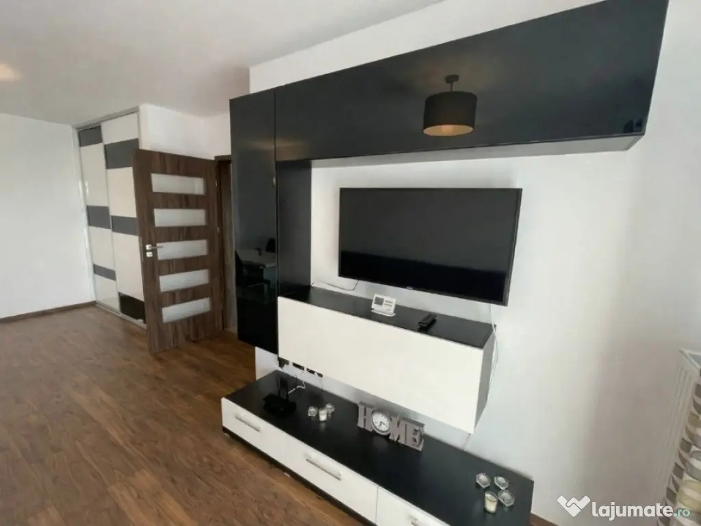 Apartament 2 cam decomandat, et.5/10parcare subterana zona Iulius Mall 