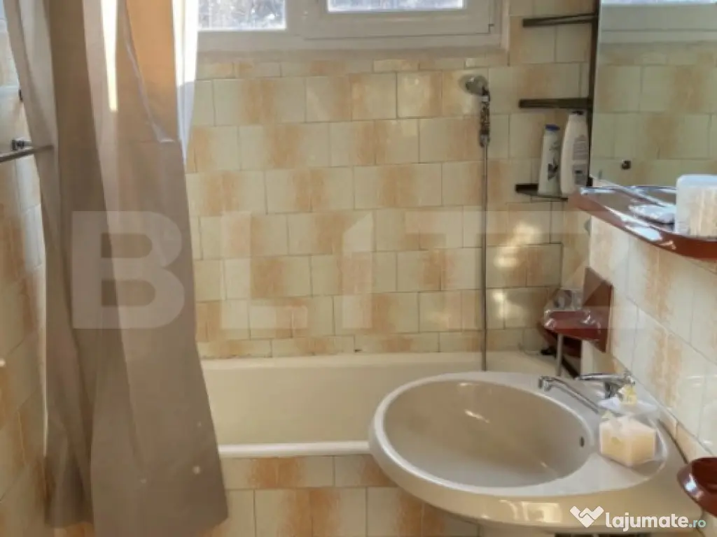 Inchiriere Apartament 3 camere | 65 mp | Zona Tipografilor | 