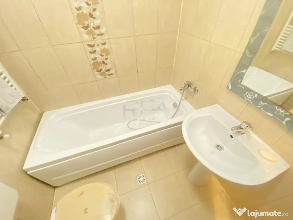 2 Camere- Bloc 2014-Eroii Revolutiei 