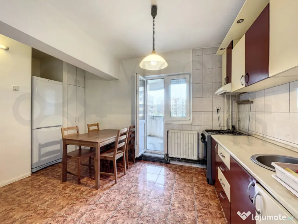 3 camere, decomandat, loc parcare, 80 mp, zona Dorobantilor 