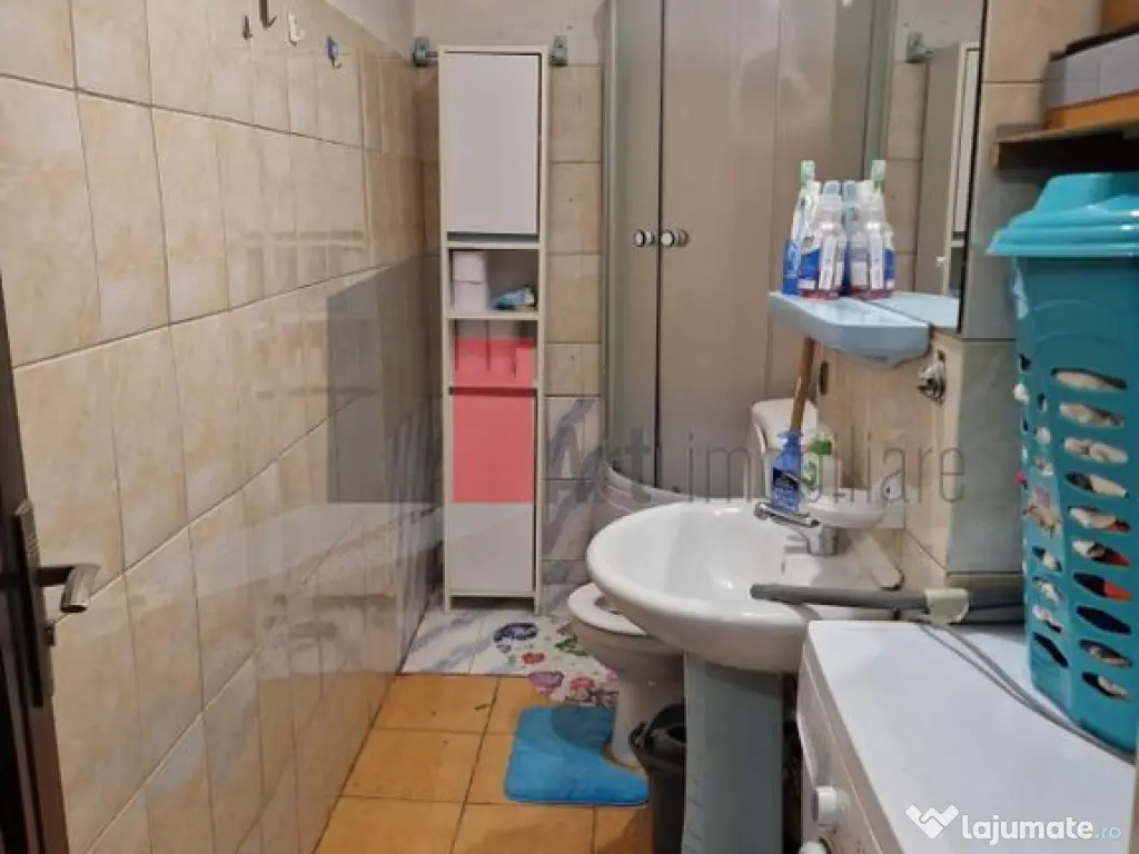 Garsoniera mare Crangasi 