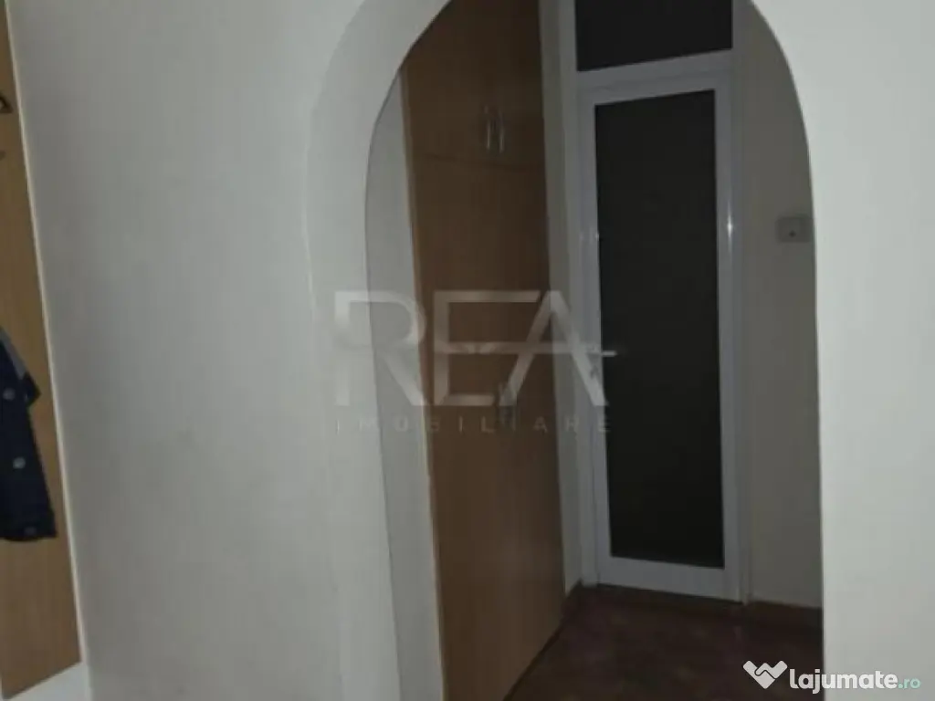 3 camere Pantelimon, et. 2, an 1980, 70 mp, boxă 