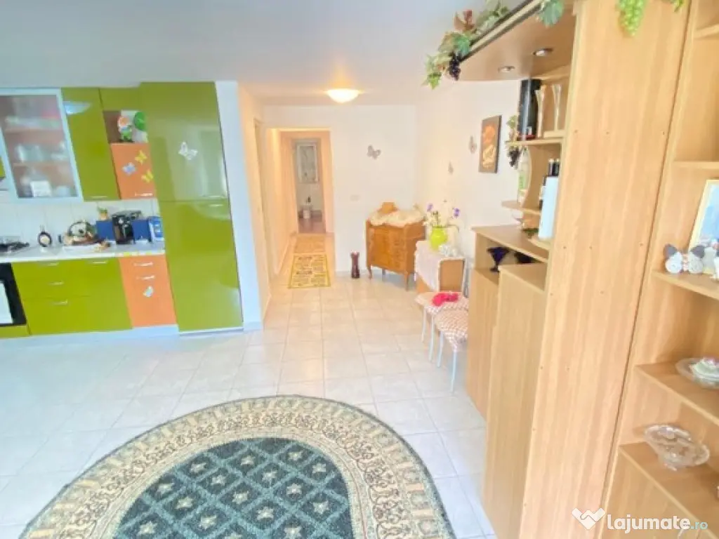 CASA 3 CAMERE - SOFRONEA( 10 km de Arad ) 