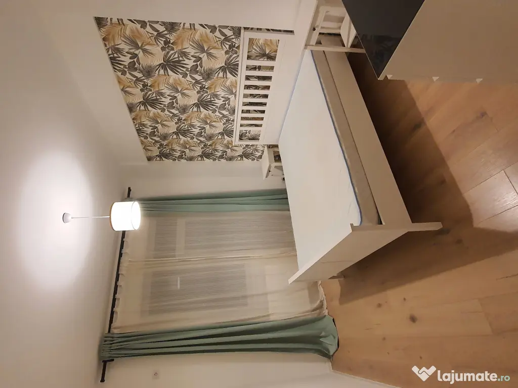 Inchiriez apartament nou 2 camere decomandat Aviatiei 