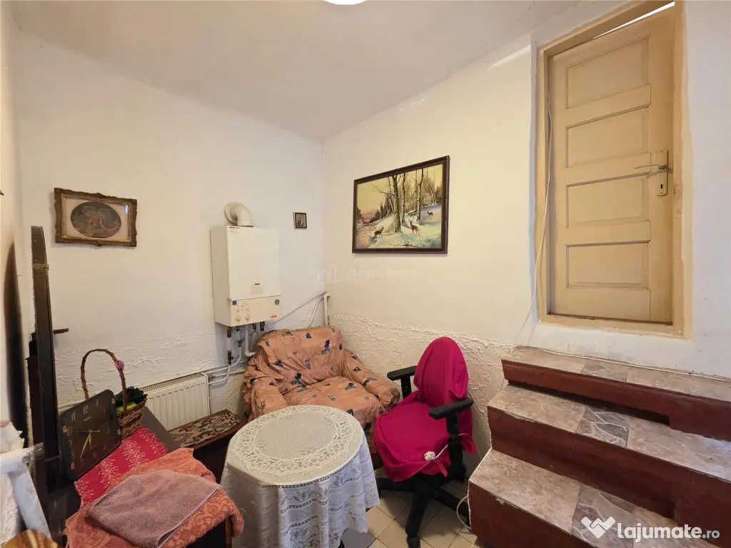 2 camere - centrala termica - et 3 mansarda - Vasile Lucac 