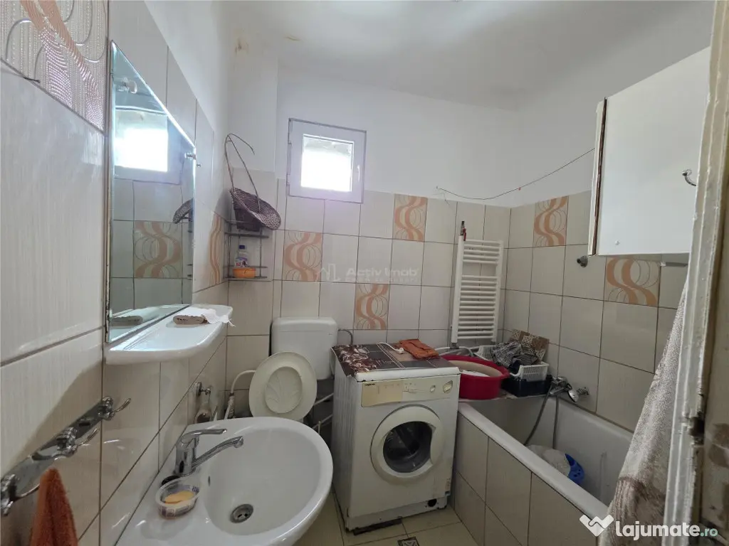 2 camere - centrala termica - et 3 mansarda - Vasile Lucac 