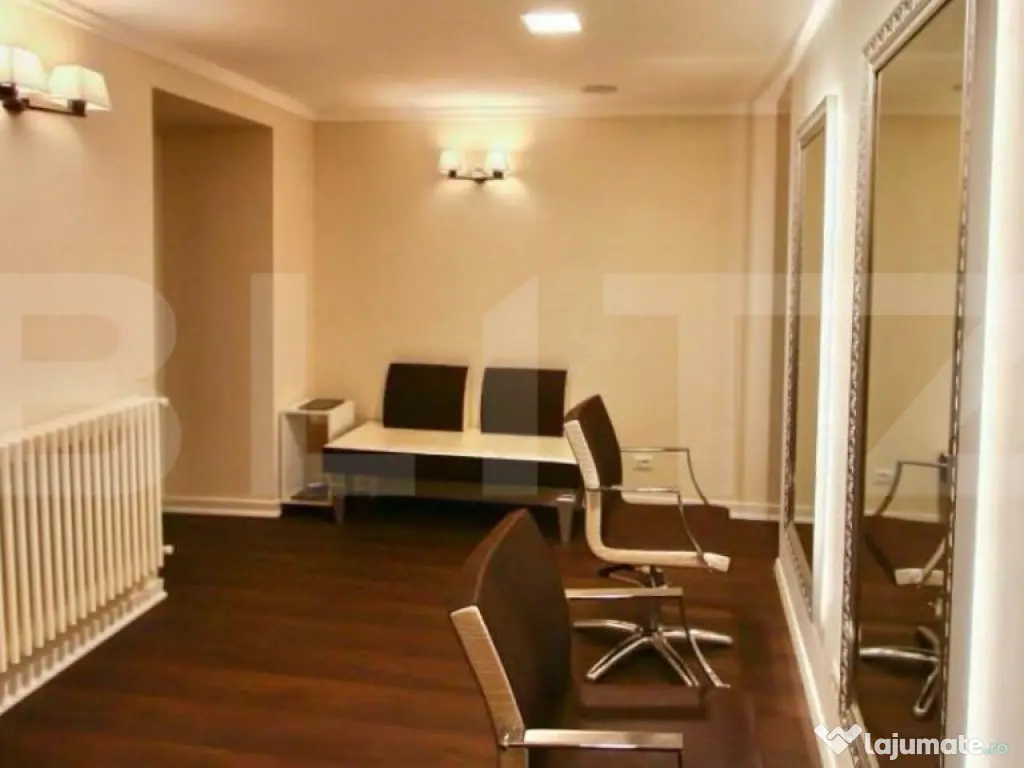 Spațiu comercial cu vitrină stradală, Centrul Istoric 