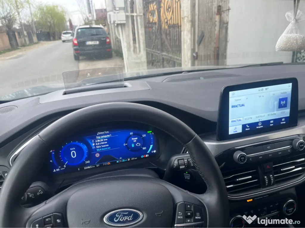 ford kuga phev 22500km