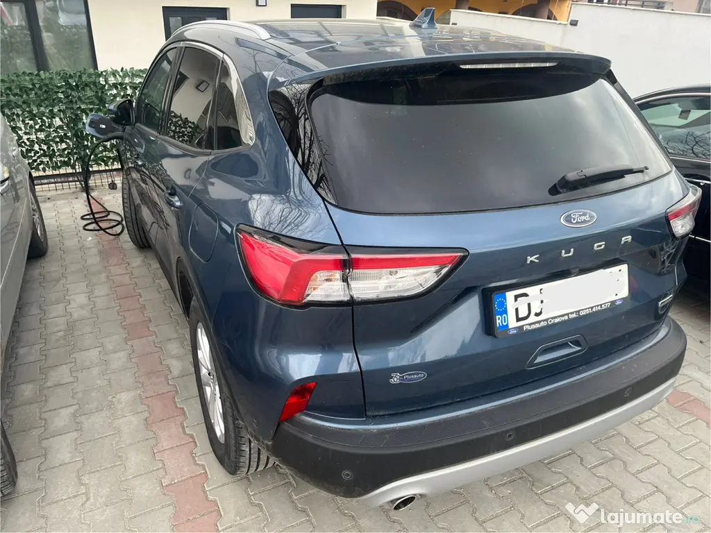 ford kuga phev 22500km