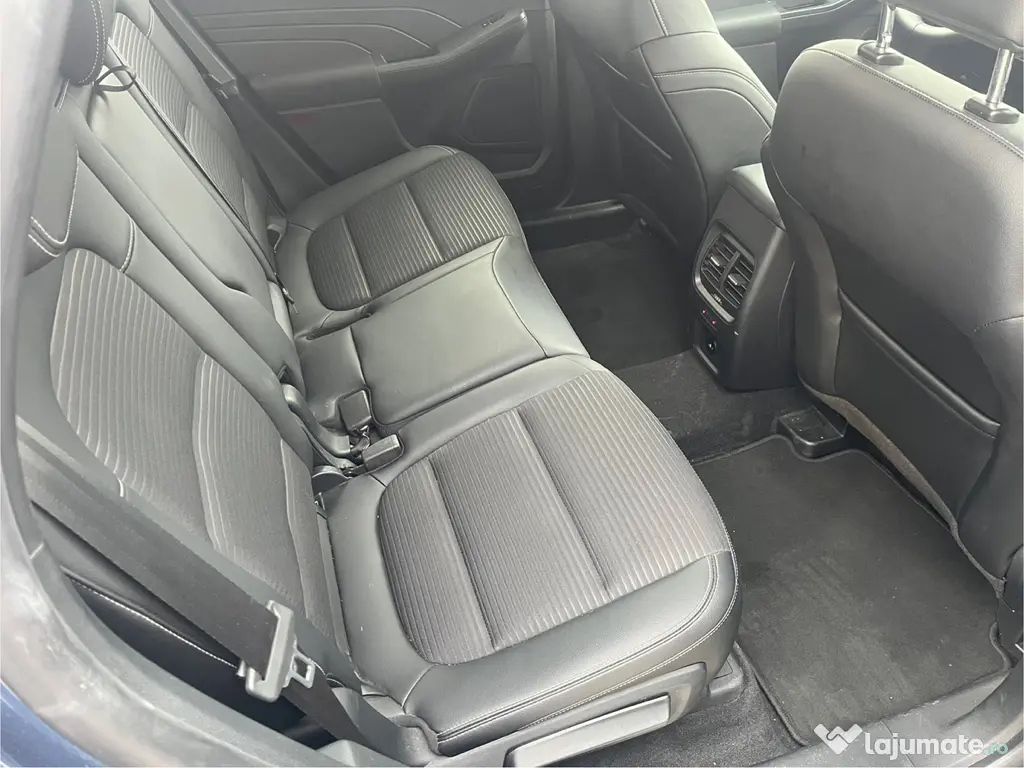 ford kuga phev 22500km