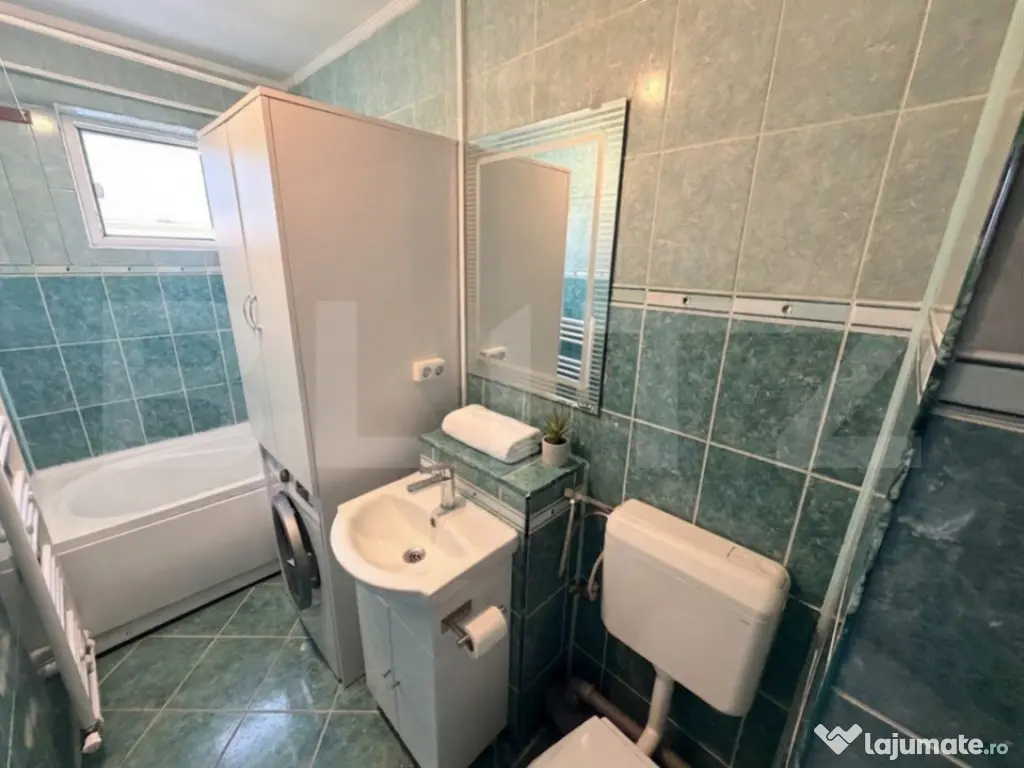 Apartament 2 camere semidecomandat Craiovita Noua zona stati 