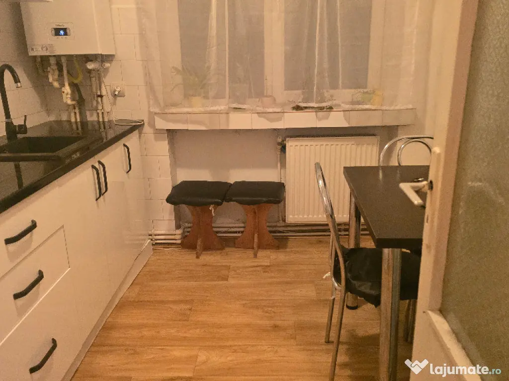 Inchiriez apartament cu 2 camere in Deva, Aleea Transilvaniei et 1