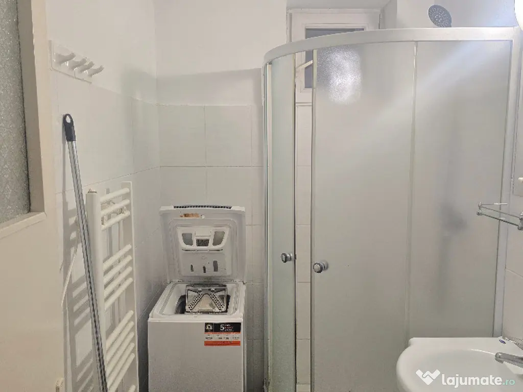 Inchiriez apartament cu 2 camere in Deva, Aleea Transilvaniei et 1