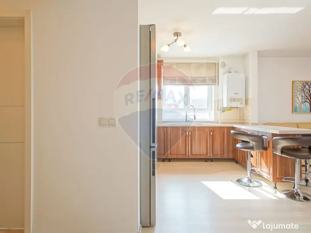 Apartament 3 camere de închiriat–Avangarden Bartolomeu 