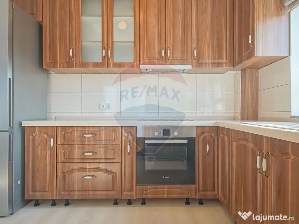 Apartament 3 camere de închiriat–Avangarden Bartolomeu 