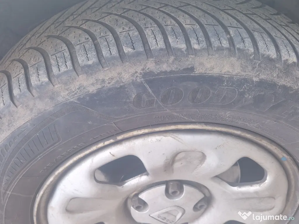 Anvelope Goodyear All Season 215/65R16, dot 2022, consum clasa A 