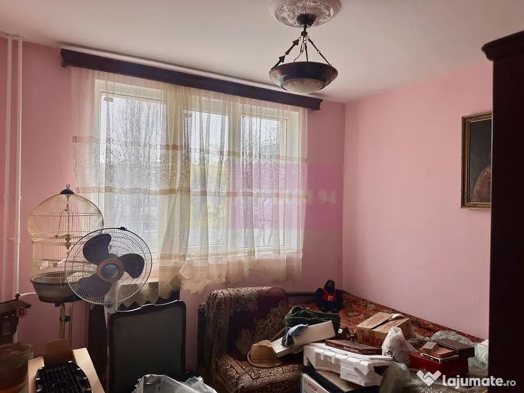 Apartament 3 camere Rahova-Piata 