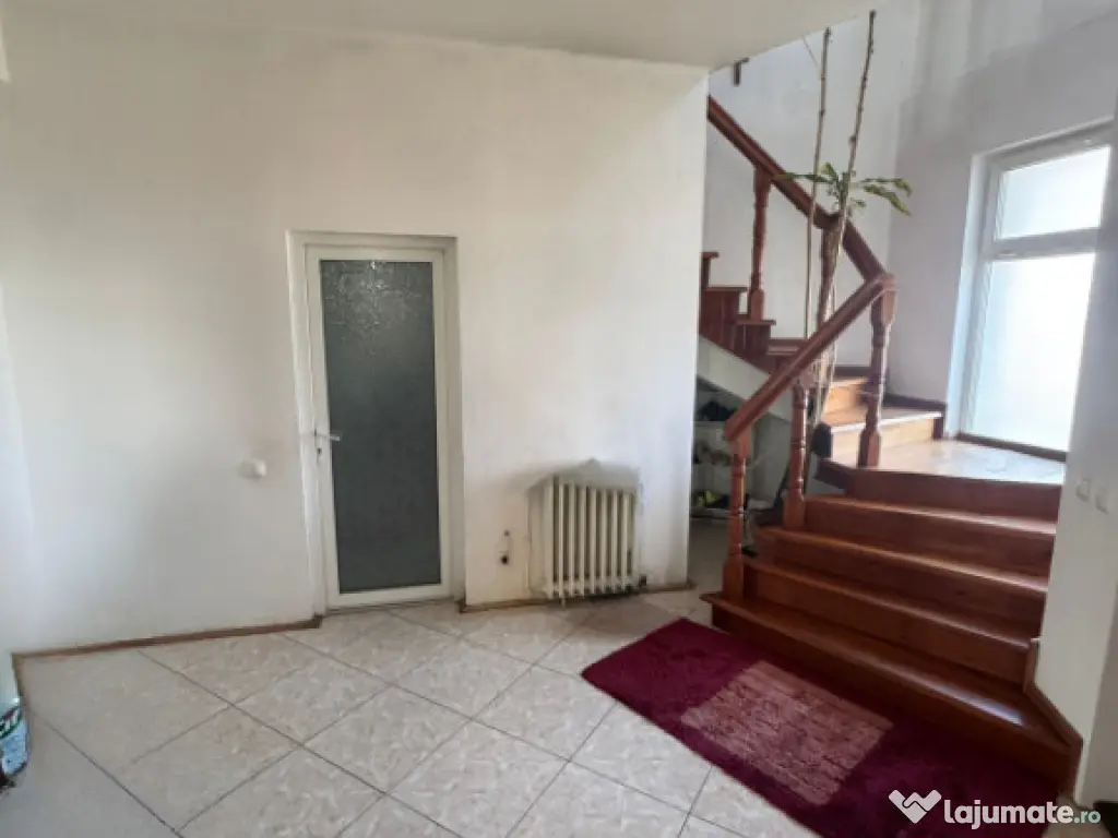 Vilă premium Tăuții de Sus, 250 mp, teren 14 ari, tenis & 