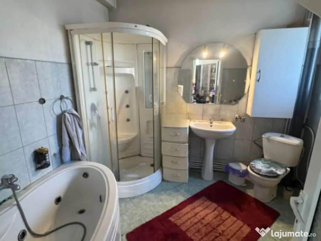 Vilă premium Tăuții de Sus, 250 mp, teren 14 ari, tenis & 