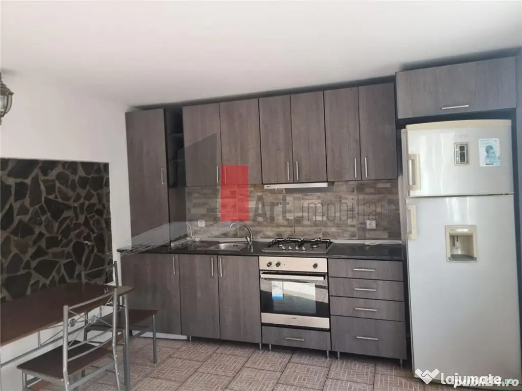 Casa de inchiriat in zona Giulesti 