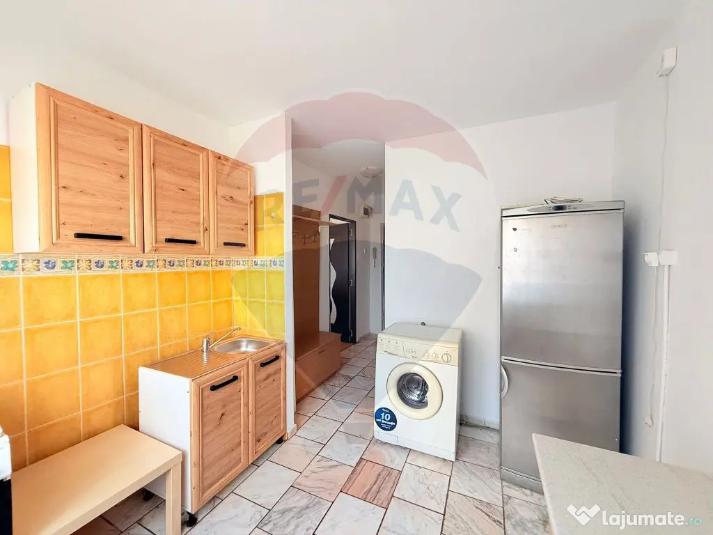 Garsonieră spațioasă de vânzare | Locație excelentă... 