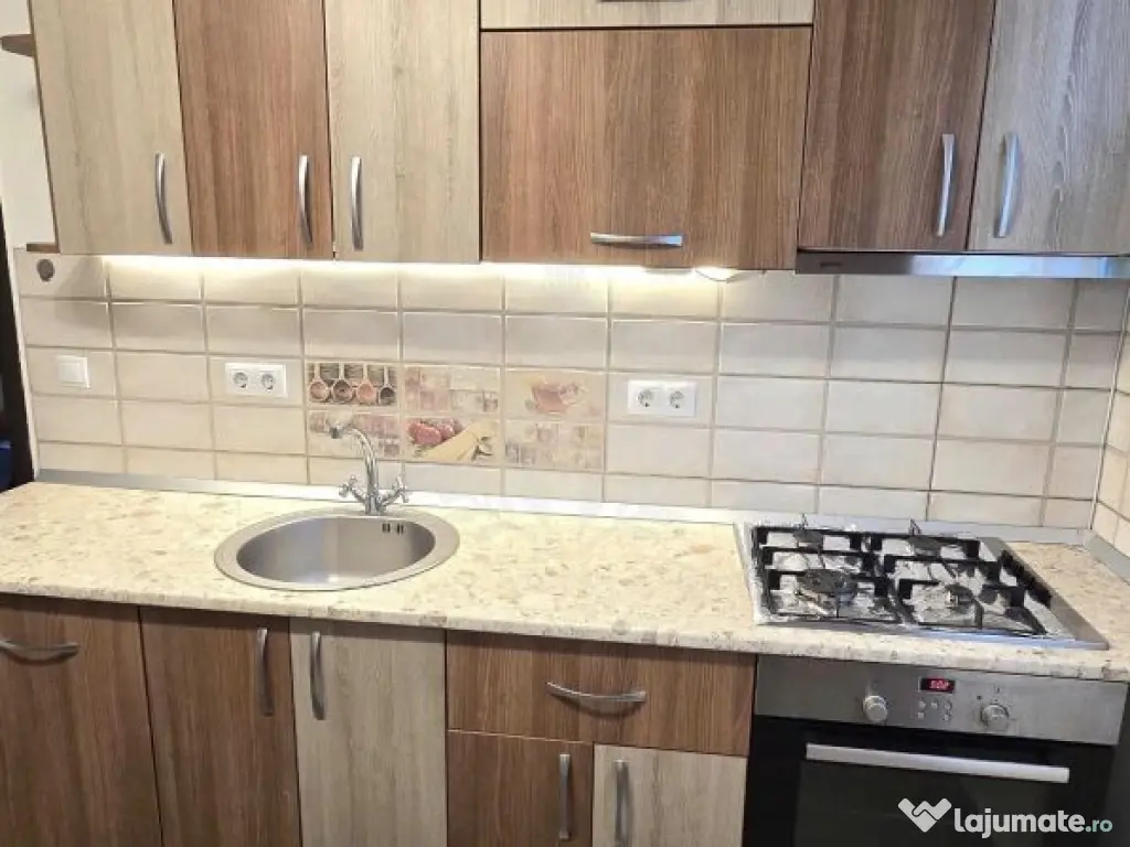 Apartament 4 camere - transformat in 3, zona Vest, 