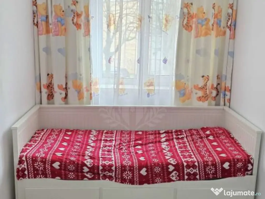 Apartament 4 camere - transformat in 3, zona Vest, 