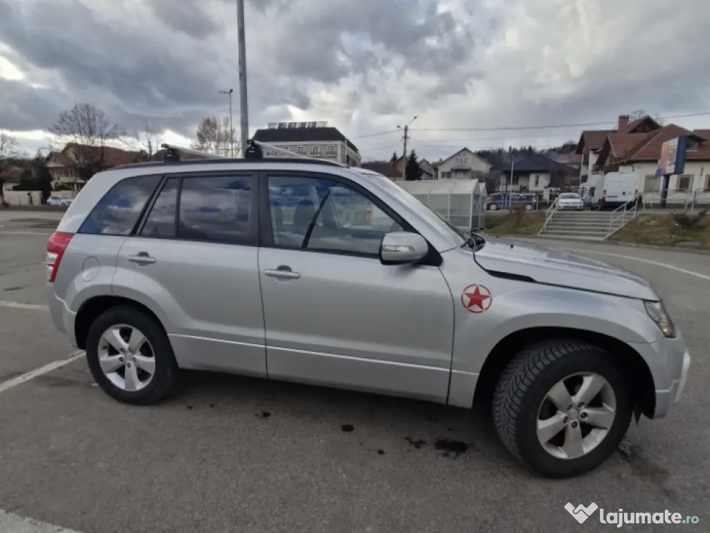 SUZIKI GRAND VITARA 2010 